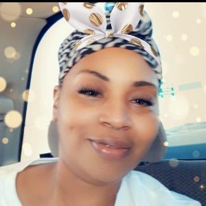 Meet your Posher, Sylvia